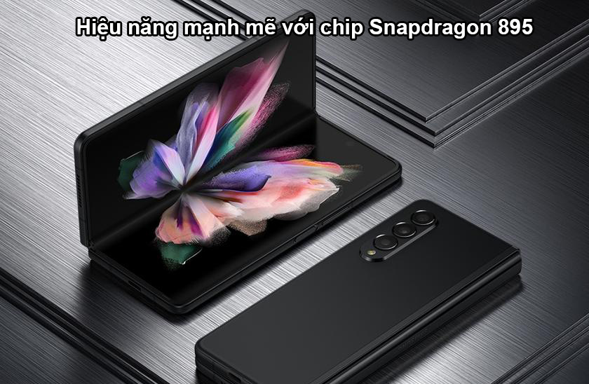 Hiệu năng mạnh mẽ với chip Snapdragon 895
