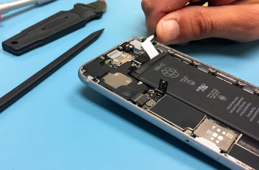 tại sao nên thay pin Apple chính hãng?