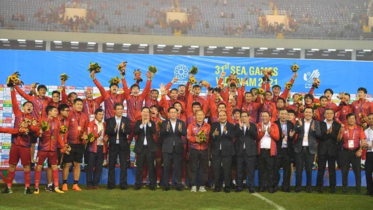 Việt Nam vô địch bóng đá nam lần thứ 3 tại SEA Games 2021
