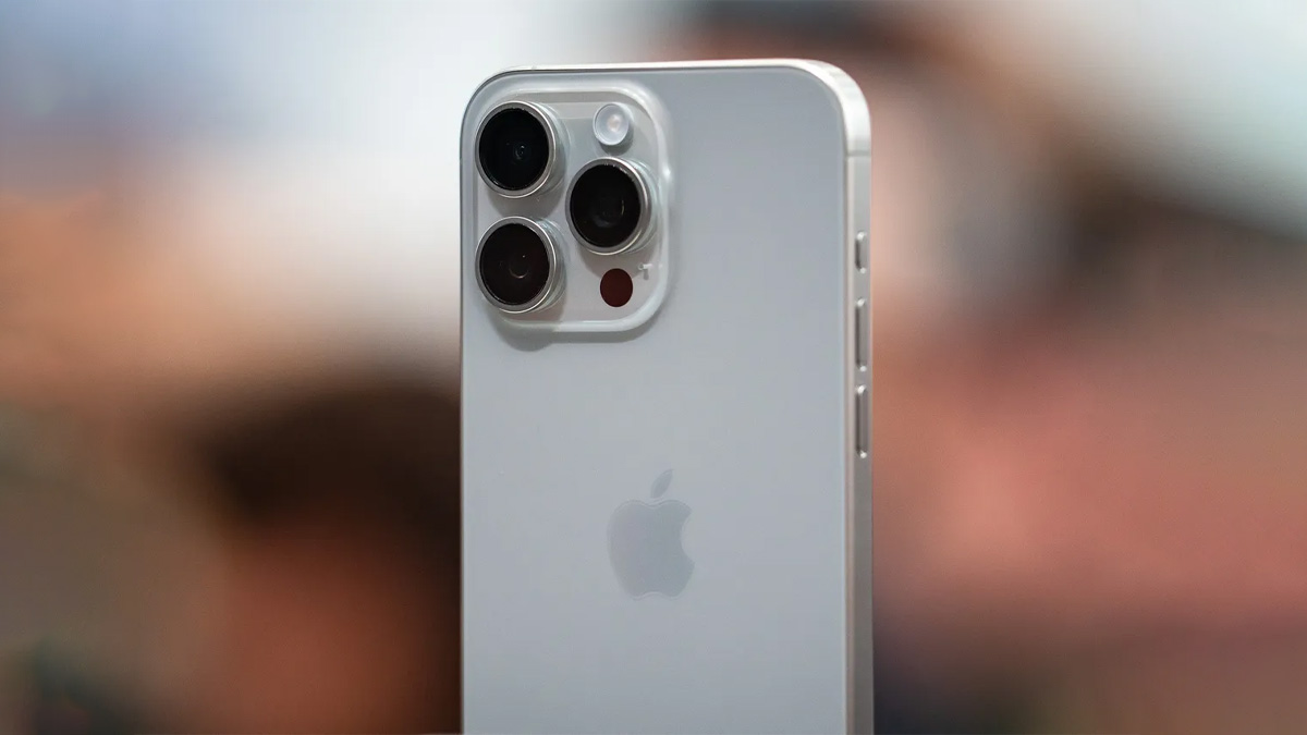 Camera iPhone 15 Pro có cảm biến gì