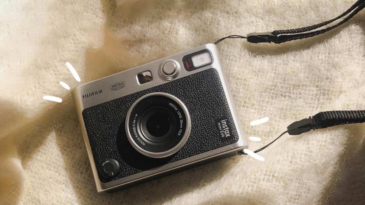 Vậy có nên mua máy ảnh Instax Evo này hay không?