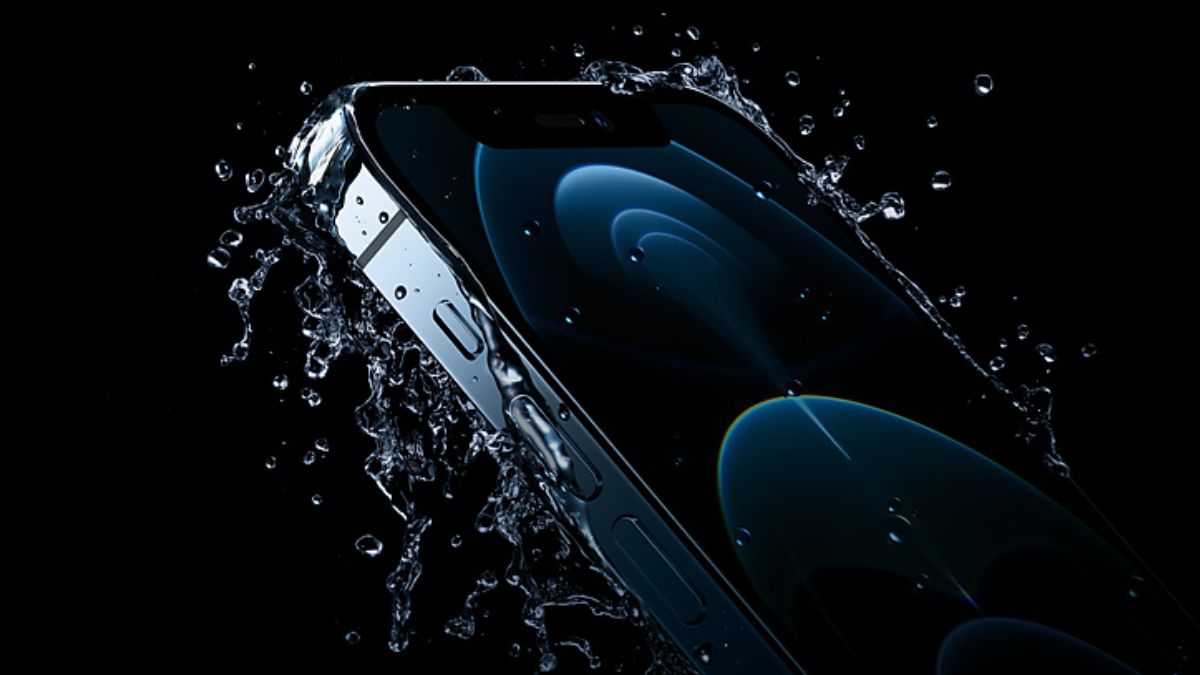 Cách xử lý khi iPhone 15 bị dính nước