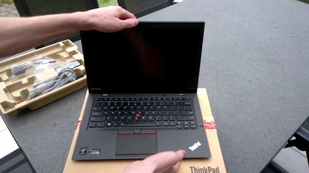 Laptop Thinkpad X1 Carbon Gen 3 cũ giá bao nhiêu