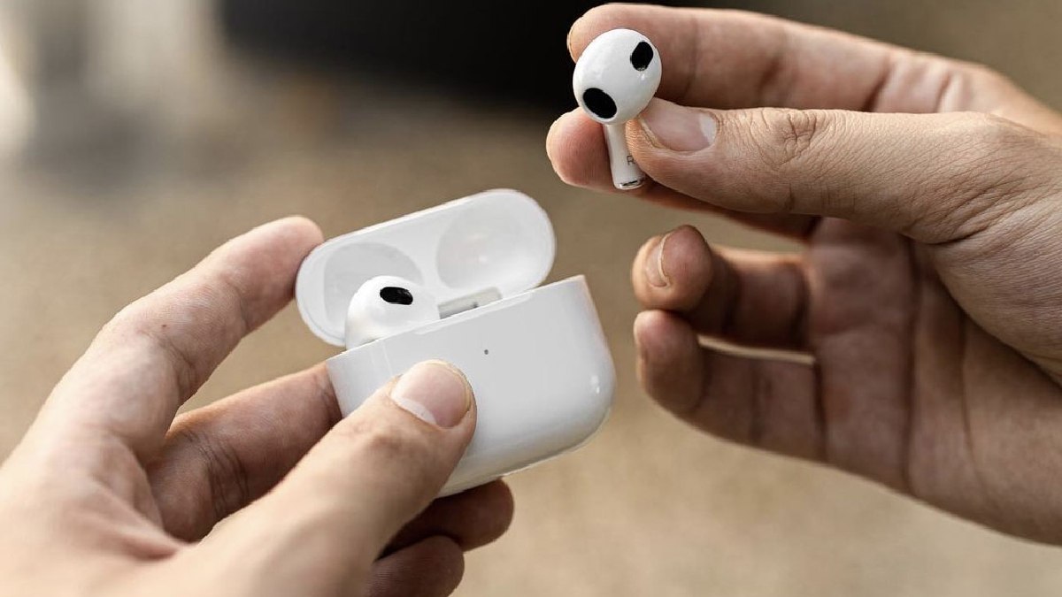 Apple AirPods 3 2022