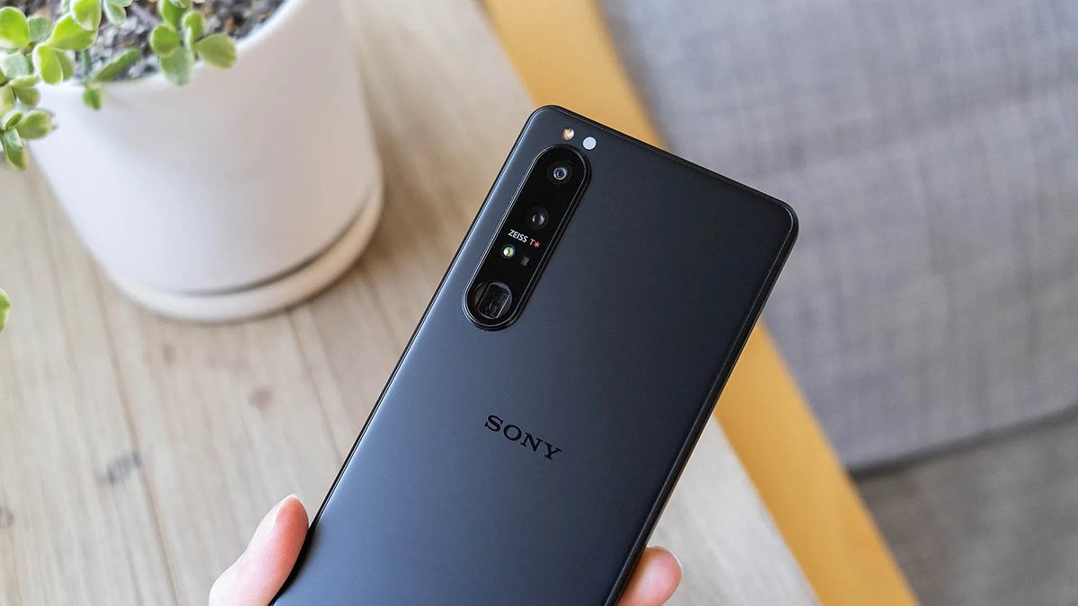 Giá điện thoại Sony có đắt không?
